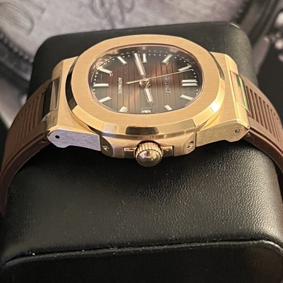 custom build seiko NH35 automatic movement build- rosegold "nautilus" mod - Picture 4 of 5